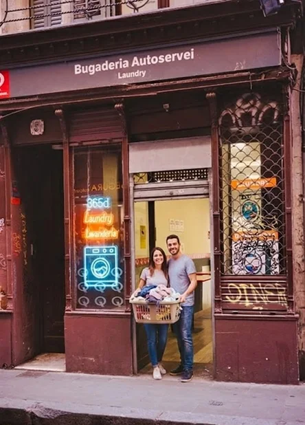 Speed Queen self-service laundromat storefront at Carrer del Carme 5, Ciutat Vella Barcelona